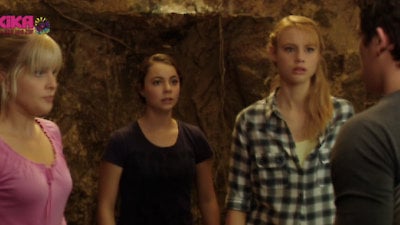 Watch Mako Mermaids: An H2O Adventure Online - Full Episodes - All Seasons  - Yidio