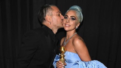 Watch E! News Season 19 Episode 32 - Fri, Feb 15, 2019 Online Now