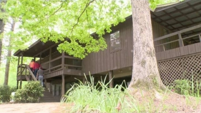 Buying the Bayou Season 1 Episode 4