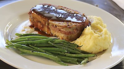 Diners, Drive-Ins and Dives Season 32 Episode 10