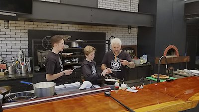 Diners, Drive-Ins and Dives Season 35 Episode 9