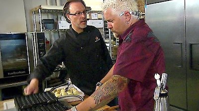 Diners, Drive-Ins and Dives Season 21 Episode 6