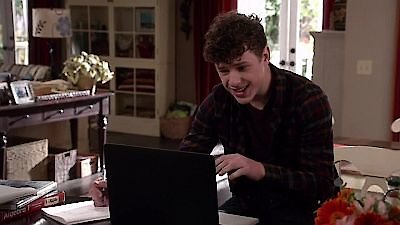 Modern Family Season 7 Episode 17