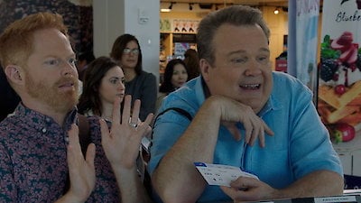 Modern Family Season 8 Episode 18