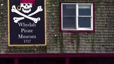 Mysteries at the Museum Season 5 Episode 11