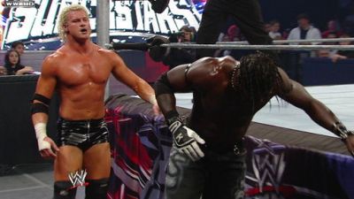 WWE Superstars Season 1 Episode 33