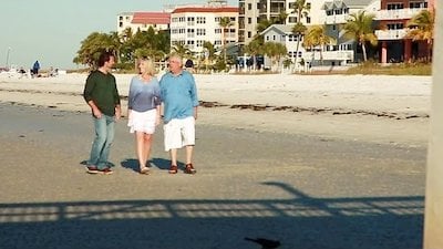 Watch Beachfront Bargain Hunt Season 2 Episode 12 - A Family Bargain ...