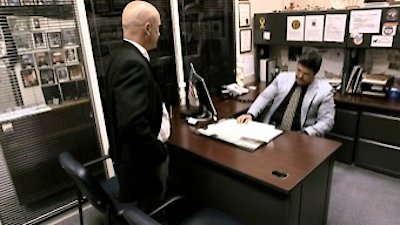 Murder Comes to Town Season 3 Episode 2