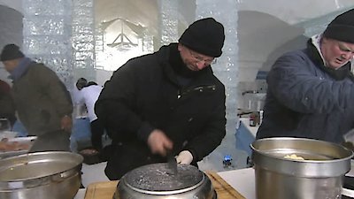 Dinner: Impossible Season 1 Episode 11