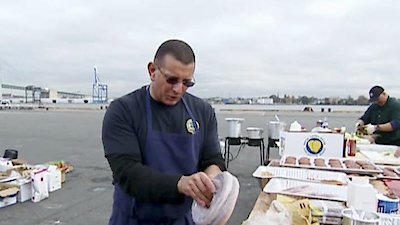 Dinner: Impossible Season 8 Episode 2