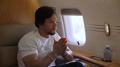 Wahlburgers Season 8 Episode 7