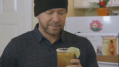 Wahlburgers Season 6 Episode 5