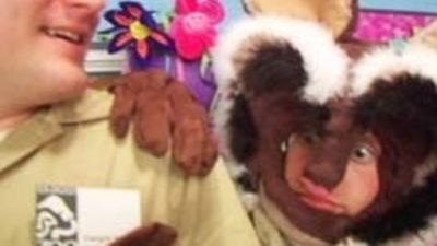 Gorgeous Tiny Chicken Machine Show Season 1 Episode 7