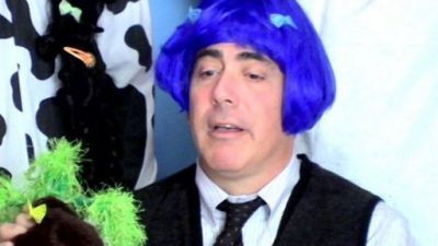 Gorgeous Tiny Chicken Machine Show Season 1 Episode 9