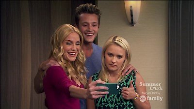 Young & Hungry Season 1 Episode 5