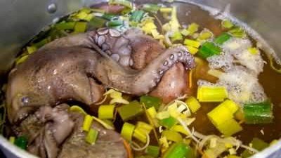 Bizarre Foods America Season 8 Episode 5