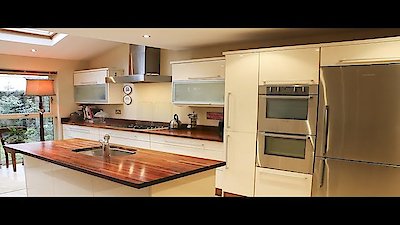 House Hunters International Season 92 Episode 1