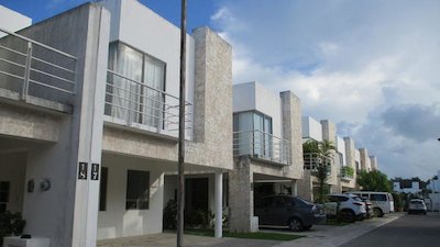 House Hunters International Season 152 Episode 3