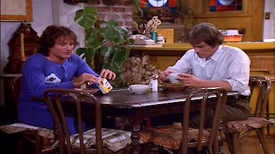 Watch Mork and Mindy Season 1 Episode 12 - Mork And The Immigrant ...