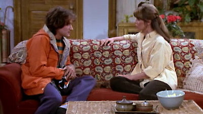 Watch Mork and Mindy Season 1 Episode 13 - Mork's First Christmas ...