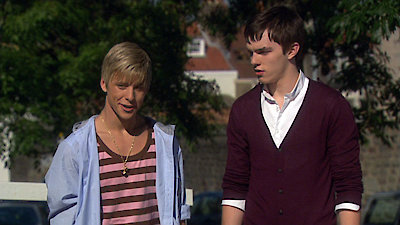 Watch Skins Season 2 Episode 1 - Tony and Maxxie Online Now