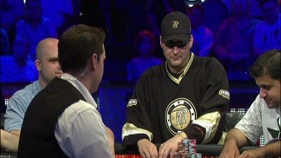 World Series of Poker Season 2011 Episode 17