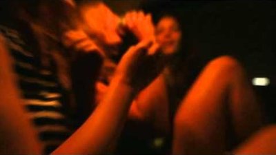 Young, Hot & Crooked Season 1 Episode 4