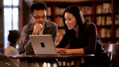 Young, Hot & Crooked Season 1 Episode 6