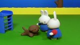 Miffy and Snuffy at the Playground/Miffy and the Hungry Bird