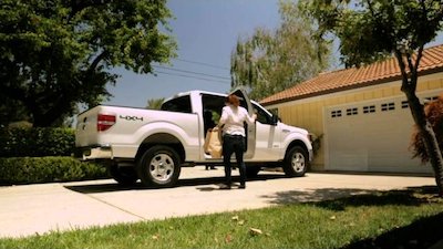 Outrageous 911 Season 1 Episode 4