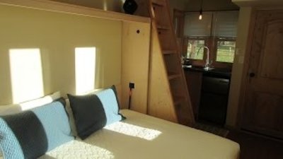 Tiny House Hunters Season 3 Episode 7