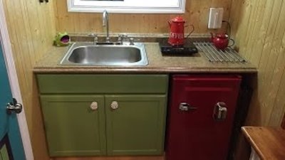 Tiny House Hunters Season 4 Episode 8