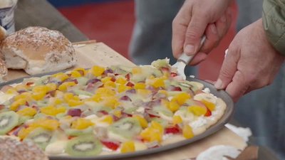 Bizarre Foods with Andrew Zimmern Season 18 Episode 9