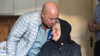 Bizarre Foods with Andrew Zimmern Season 7 Episode 2