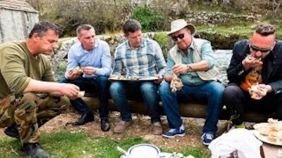 Bizarre Foods with Andrew Zimmern Season 11 Episode 3