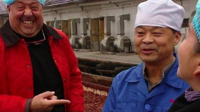 Bizarre Foods with Andrew Zimmern Season 13 Episode 11