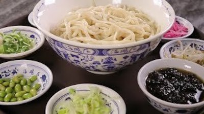 Bizarre Foods: Delicious Destinations Season 6 Episode 14