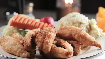 Bizarre Foods: Delicious Destinations Season 7 Episode 4