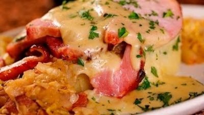 Bizarre Foods: Delicious Destinations Season 2 Episode 7