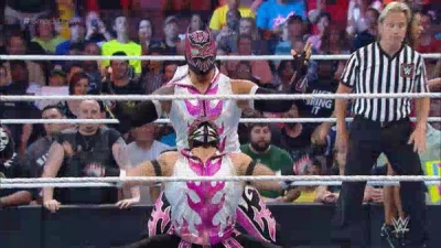 WWE SmackDown! Season 17 Episode 822