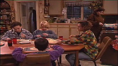 Roseanne Season 4 Episode 22