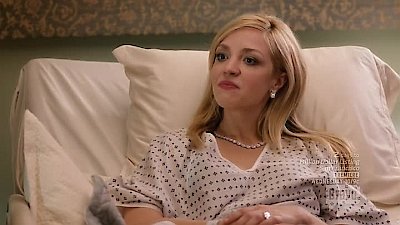 Odd Mom Out Season 1 Episode 6