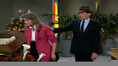 Murphy Brown Season 1 Episode 8