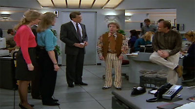 Murphy Brown Season 1 Episode 10