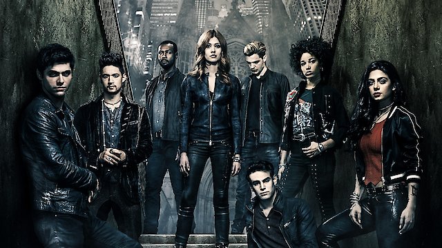 Watch shadowhunters online free new arrivals