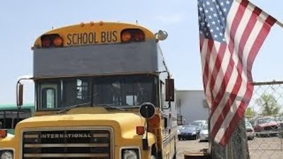 Tiny House, Big Living Season 1 Episode 10