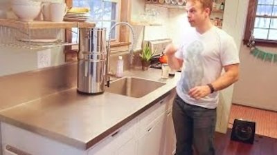 Tiny House, Big Living Season 2 Episode 8