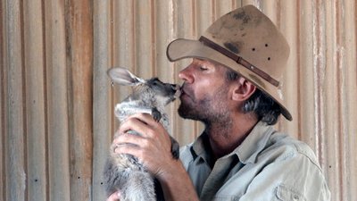 Kangaroo Dundee Season 1 Episode 4