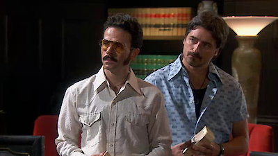 Duenos del paraiso Season 1 Episode 9