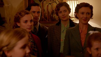 Home Fires Season 1 Episode 5
